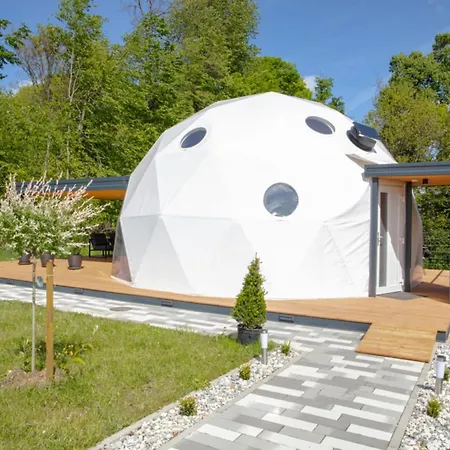 Cozy Fizio Dome Semesterbostad