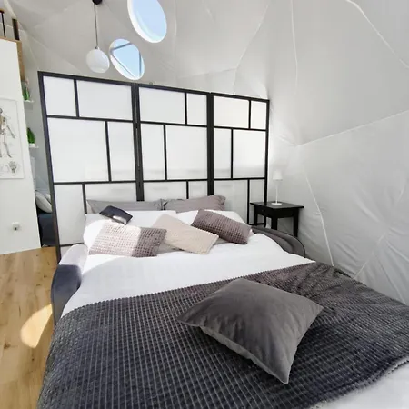 Semesterbostad Cozy Fizio Dome Sveta Trojica v Slovenskih Goricah